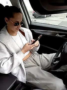 Stripchat Live Porn of Maya_Bay