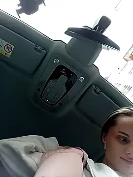 Stripchat Free Live Porn of Maya_Bay