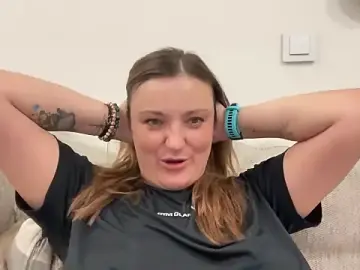 Stripchat Watch Live Sex Cams of Velvetwitch87