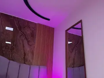 Stripchat Best live sex cam show of luce_williams