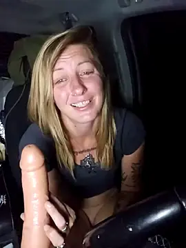 Stripchat Live Sex of SheIsSomething