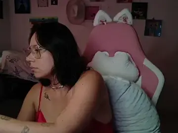Stripchat Nude Webcam of MommyMiaWs