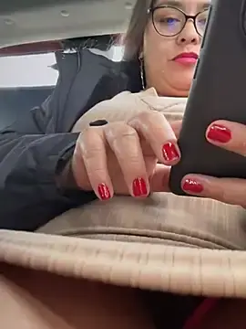 Stripchat Free Porn Cam of Ixchel_Anaid