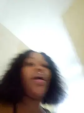 Stripchat Live Porn of curvycloe1