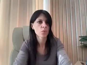 Stripchat Free Live Porn of InjaAtHome