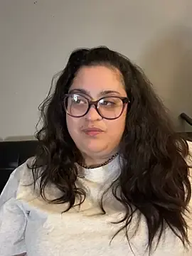 Stripchat Free Porn Cam of tillymarie34