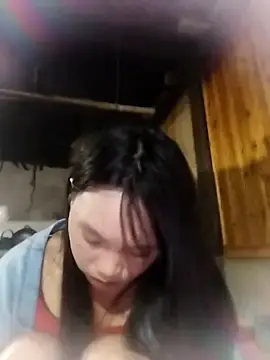 Stripchat Free Porn Cam of Tiyir597