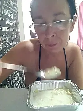 Stripchat Watch Live Sex Cams of Celine_Faer1
