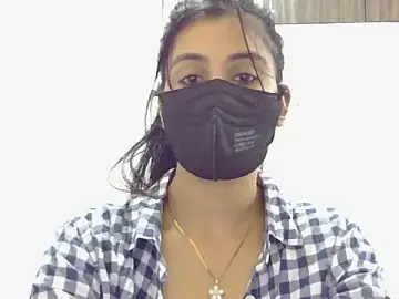 Stripchat Watch Live Sex Cams of keyswee