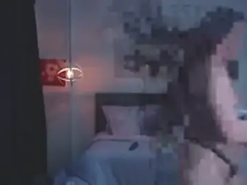 Stripchat Watch Live Sex Cams of Megan_05_