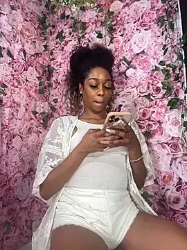 Stripchat Watch Live Sex Cams of mismialove