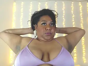 Stripchat Free Porn Cam of BiancaFollerach