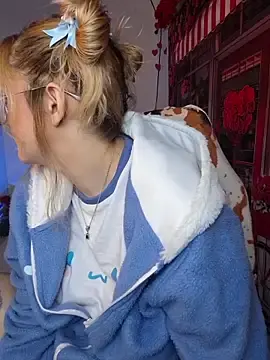 Stripchat Free Live Porn of NaomiShimizu