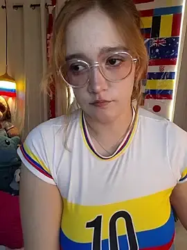 Stripchat Sex Cam of NaomiShimizu