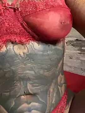 Stripchat Free Live Porn of xbigpeach