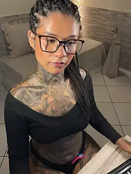 Stripchat Live Sex Cam of xbigpeach