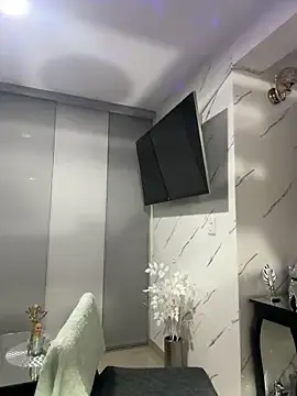 Stripchat Best Webcam of LARIANA_RIVERA23