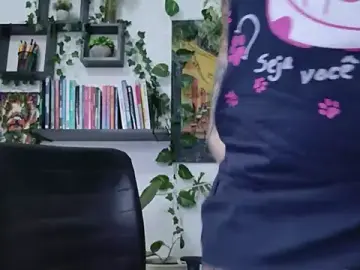 Stripchat Live Sex Cam of TaliMajesty