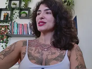 Stripchat Adult Webcams of TaliMajesty