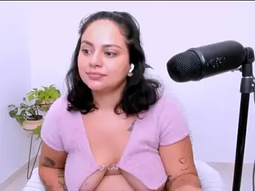 Stripchat Free Porn Cam of susy_angel
