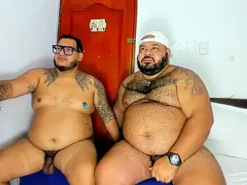 Stripchat Adult Webcam of Bearspigdirty
