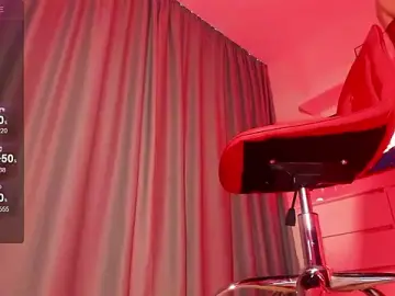 Stripchat Live Sex Cam of Daryakeyy