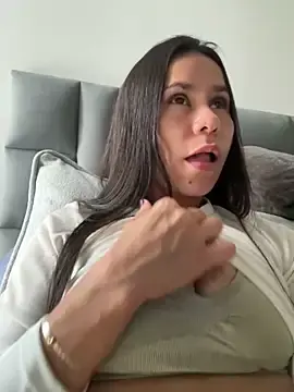 Stripchat Sex Cam of dominantandsubmissiveshow