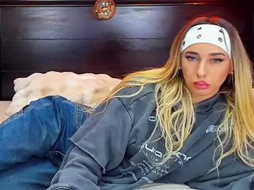 Stripchat Sex Chat of ChristynaRoss