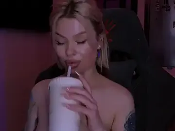 Stripchat Watch Live Sex Cams of Sasha_Mason