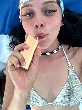 Stripchat Best live sex cam show of Emilia0_0_7