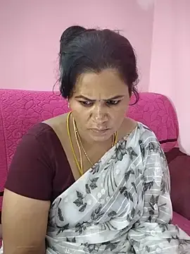 Stripchat Nude Webcam of tamilaruvi