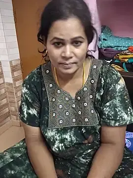 Stripchat Nude Webcam of tamilaruvi