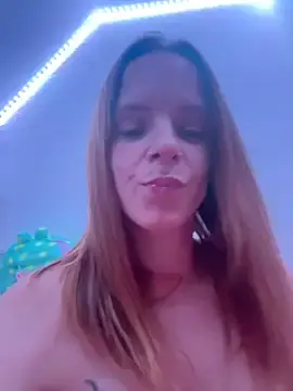 Stripchat Nude Webcam of SexyMilf_37