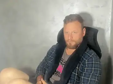 Stripchat Sex Cam of 20CMCOCK2026
