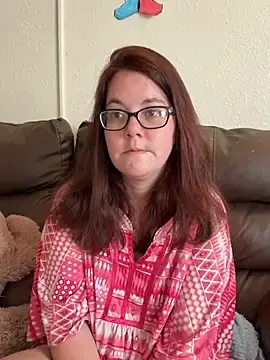 Stripchat Free Porn Cam of Hotmess_express420