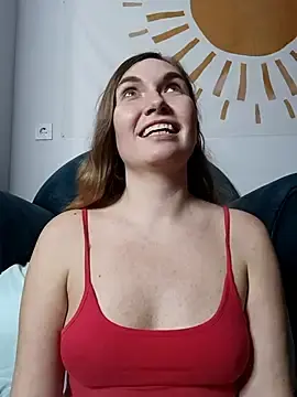 Stripchat Free Live Porn of KisaVixen