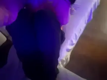 Stripchat Sex Cam of czruz