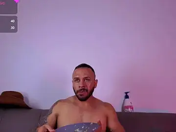 Stripchat Free Live Porn of malandro_ccs