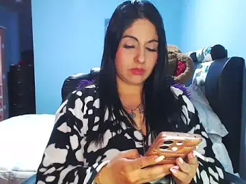 Stripchat Live Sex of sahtlove1