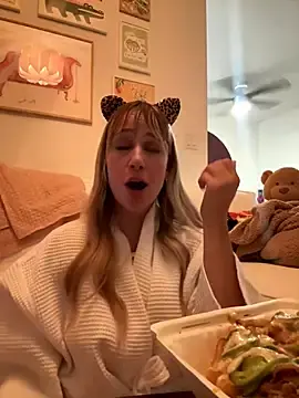 Stripchat Live Porn of rileylovesyou