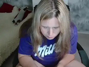 Stripchat Sex Cam of AdelinaLawson