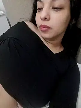 Stripchat Best live sex cam show of DianiQueenn
