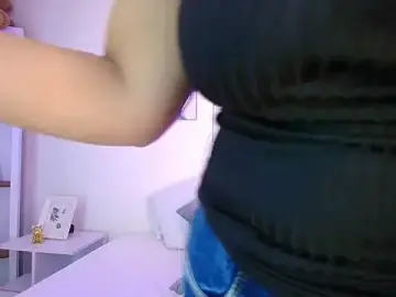 Stripchat Live Porn of Isabella_Harley