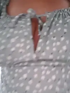 Stripchat Nude Webcam of Shura_xxxBig