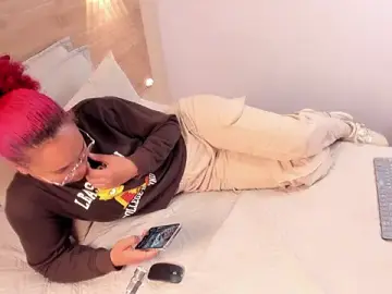 Stripchat Watch Live Sex Cams of rihannadeep