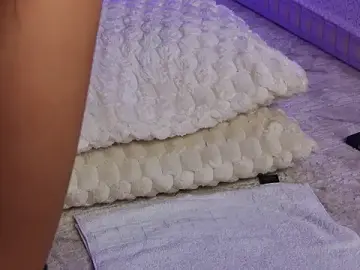 Stripchat Nude Webcam of OnlyXandra