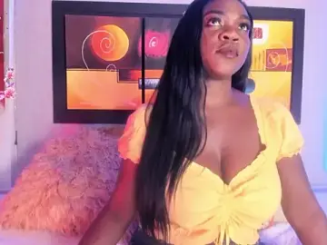 Stripchat Adult Webcam of Emabland2