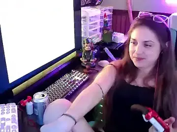 Stripchat Free Porn Cam of mirannacult