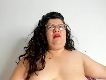 Stripchat Free Porn Cam of mystery_psique