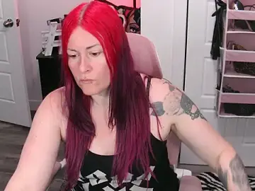 Stripchat Sex Cam of gennyrock
